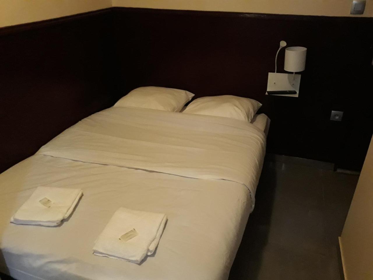 Hotel Azur Нанси Экстерьер фото