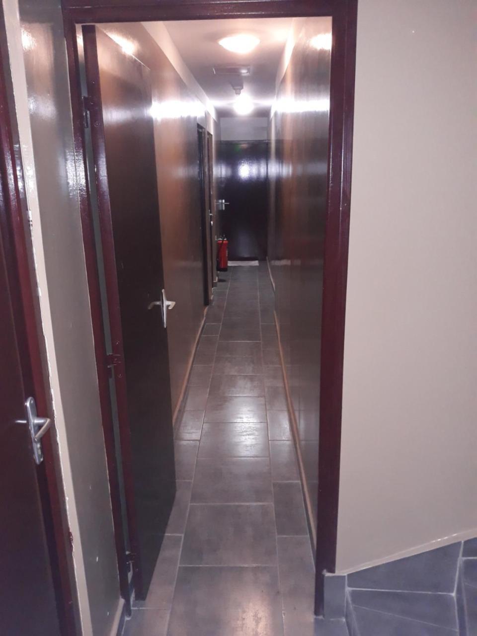 Hotel Azur Нанси Экстерьер фото